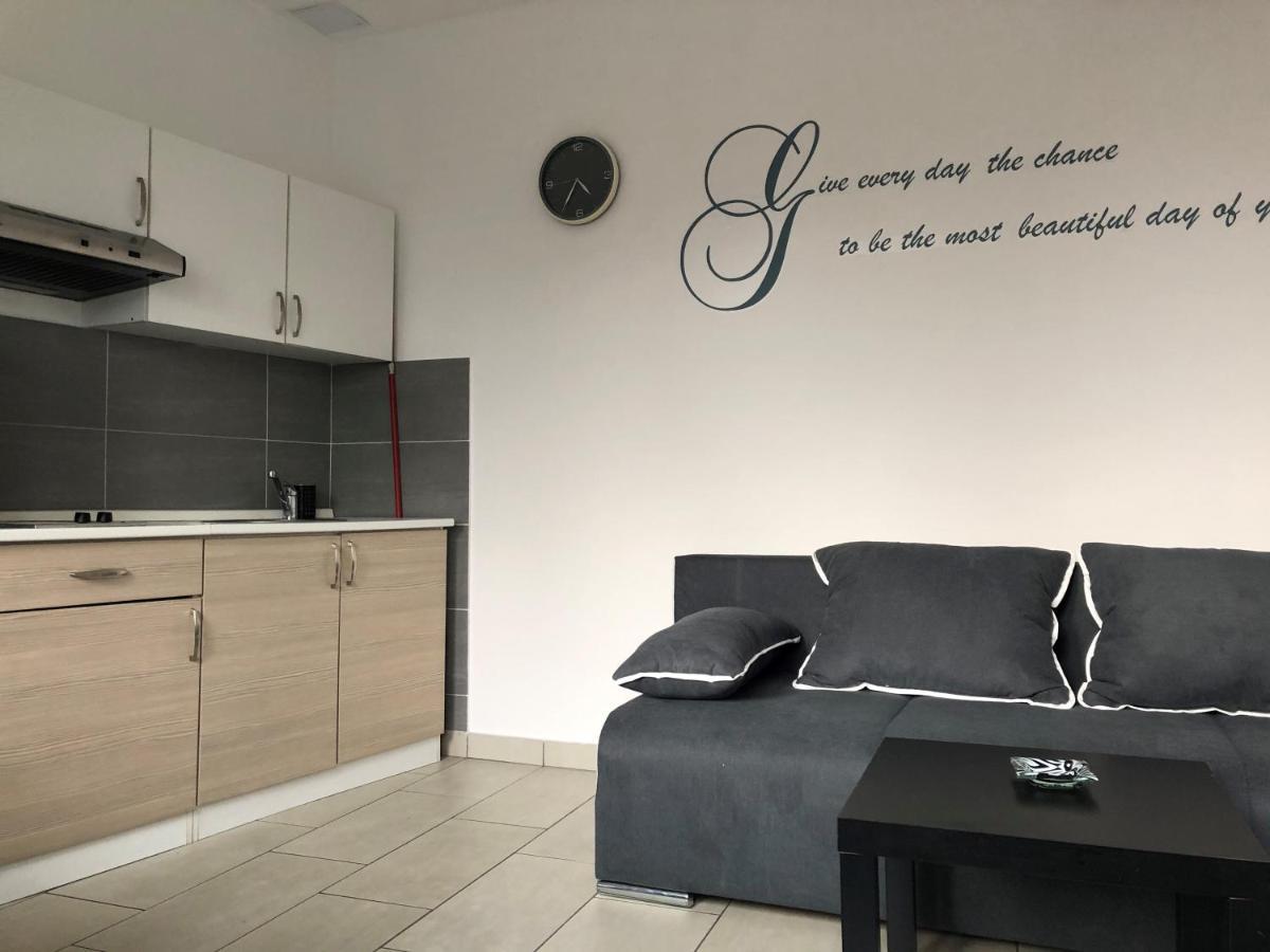 Apartmani I Sobe Ivancic1 Новий Винодольський Екстер'єр фото