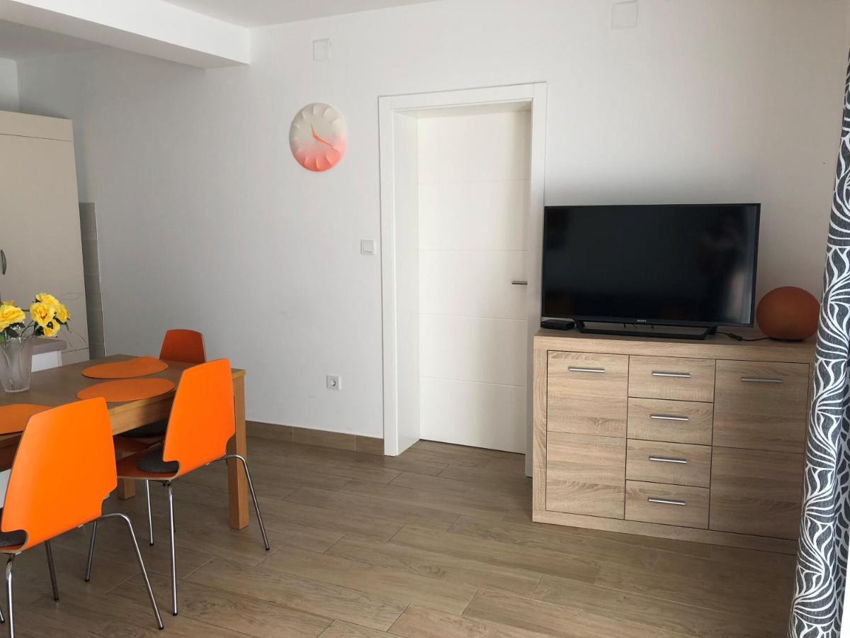Apartmani I Sobe Ivancic1 Новий Винодольський Екстер'єр фото