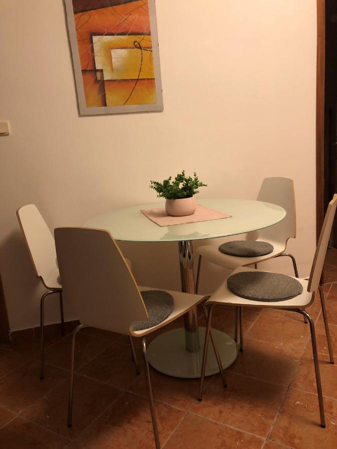 Apartmani I Sobe Ivancic1 Новий Винодольський Екстер'єр фото