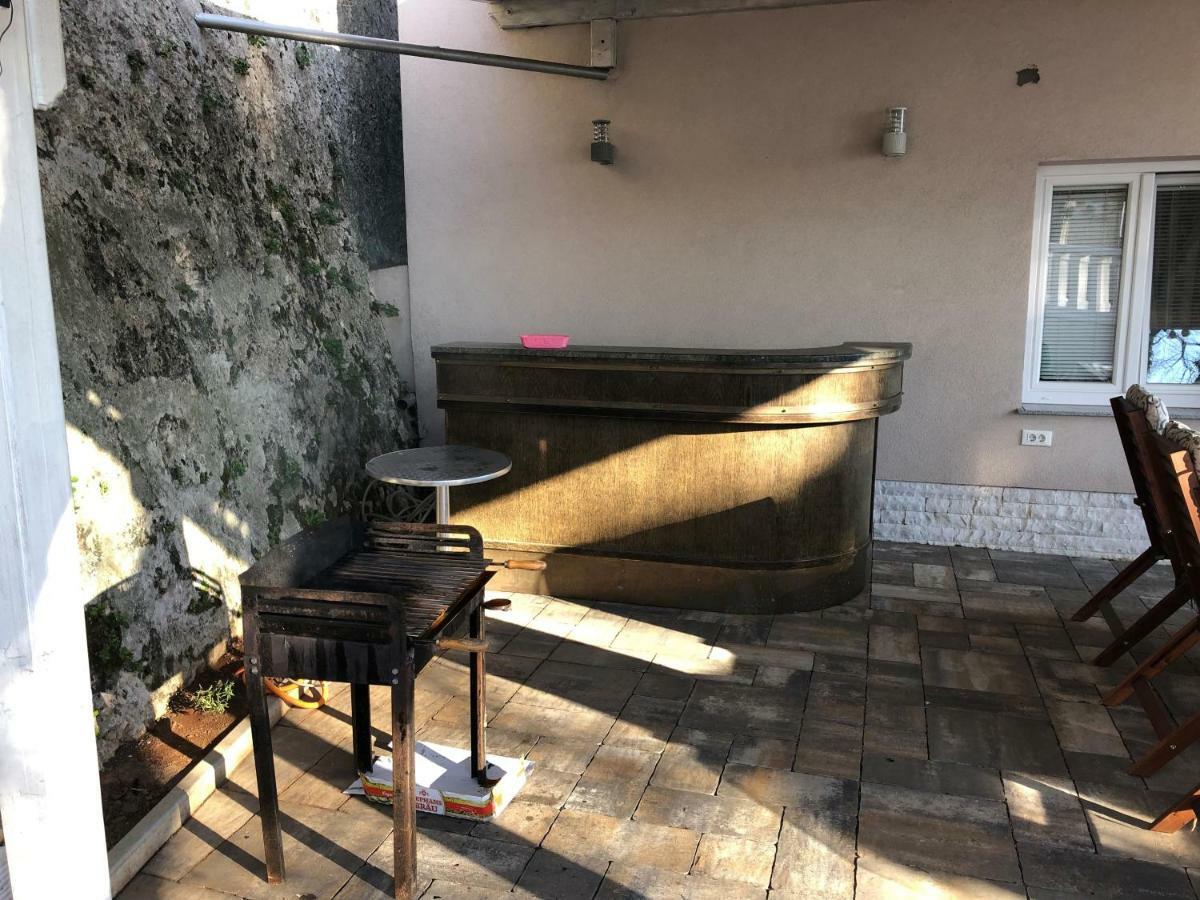 Apartmani I Sobe Ivancic1 Новий Винодольський Екстер'єр фото